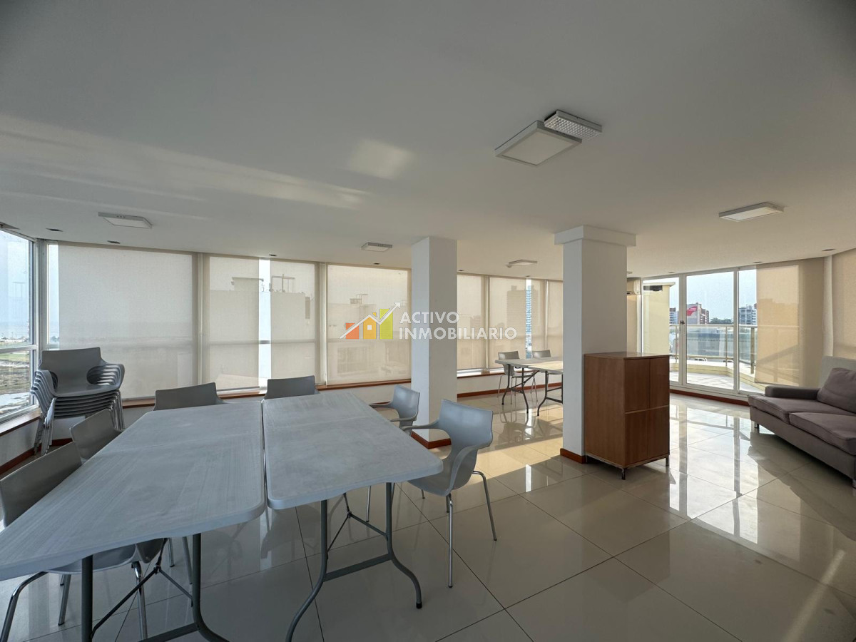Apartamento ID.260 - Alquiler apartamento 3 dormitorios + garaje - Rambla Punta Carretas