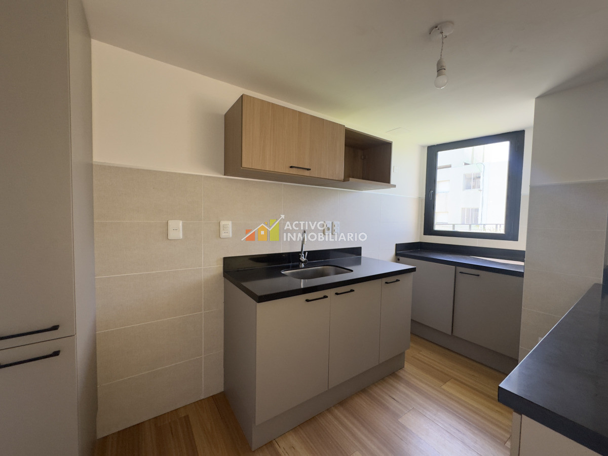 Apartamento ID.462 - Alquiler apartamento 2 dormitorios + terraza + garaje 