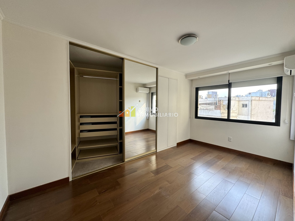 Apartamento ID.260 - Alquiler apartamento 3 dormitorios + garaje - Rambla Punta Carretas
