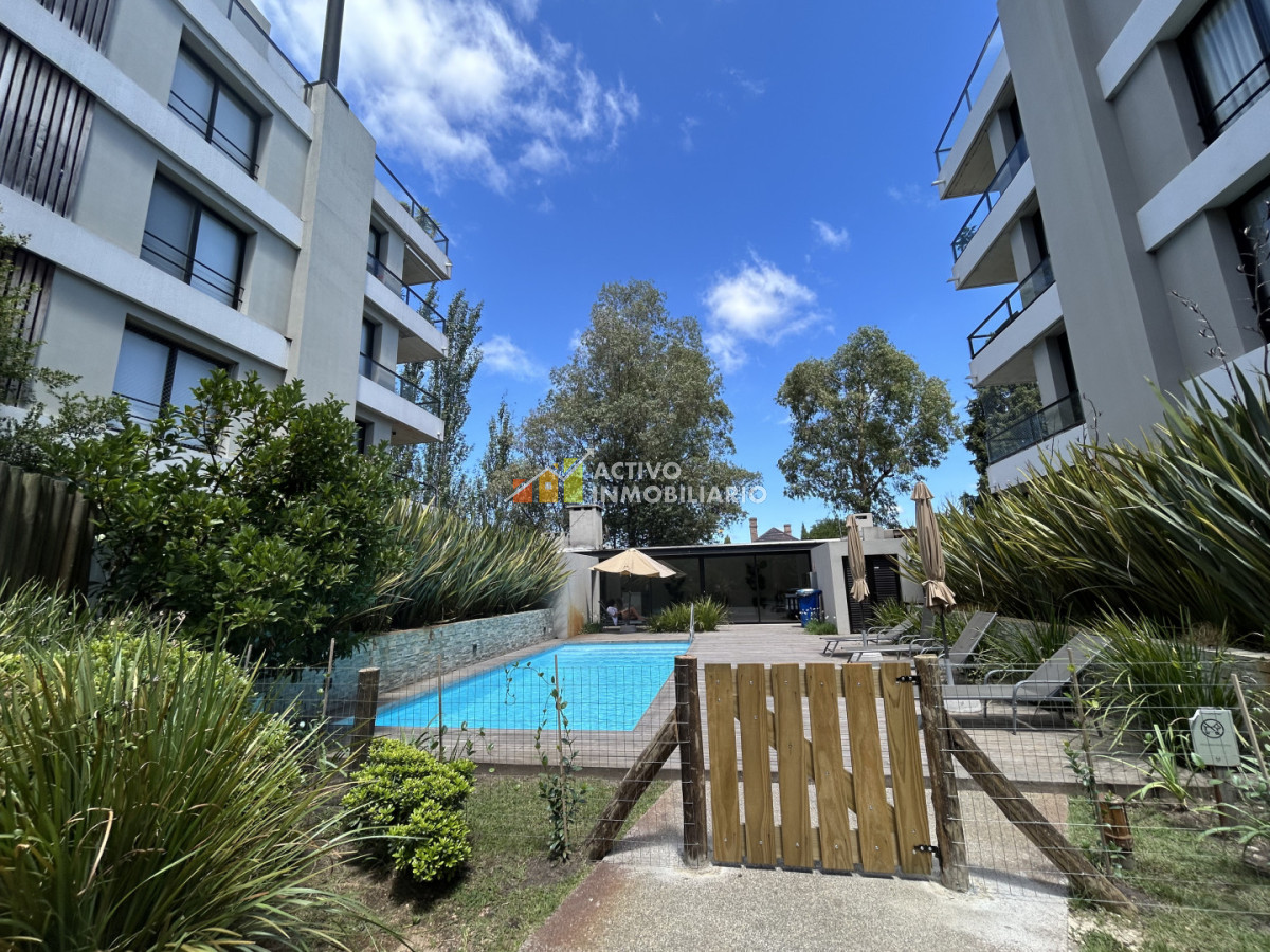 Apartamento ID.529 - Venta apartamento de 2 dormitorios 2 baños y cochera