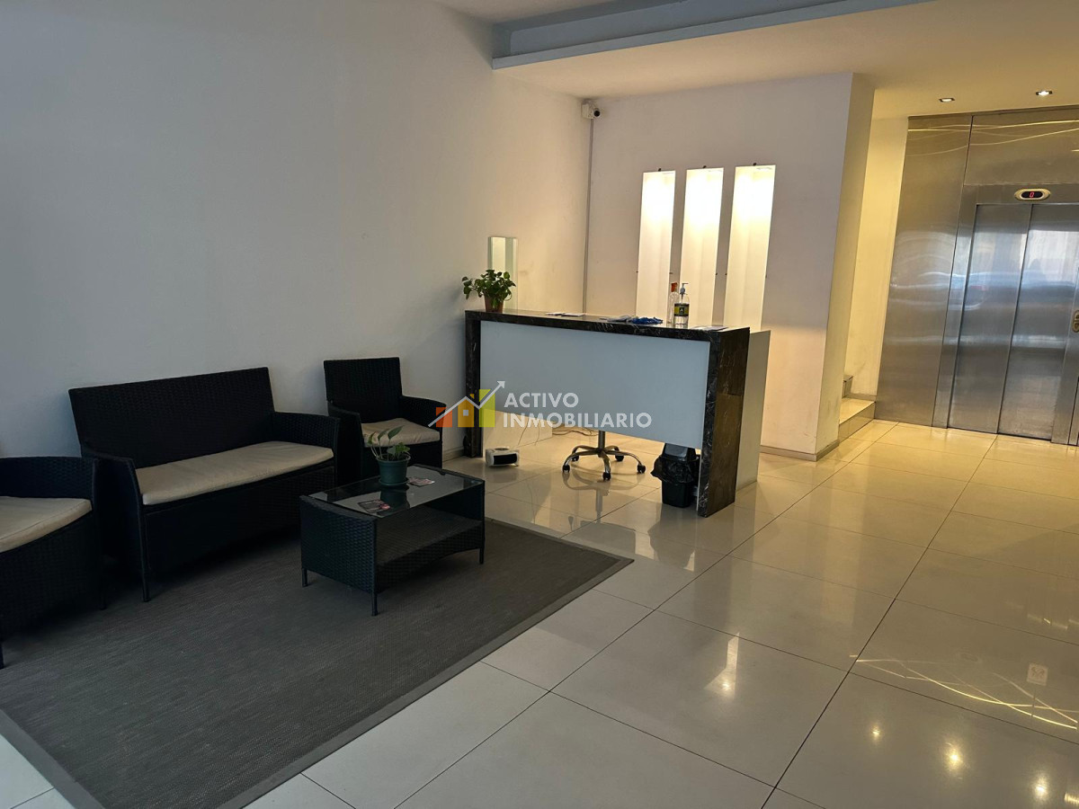 Apartamento ID.423 - Alquiler MONOAMBIENTE AMPLIO Y LUMINOSO !!