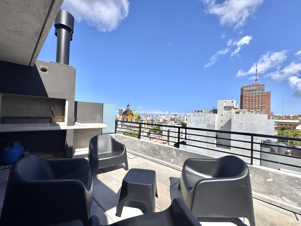 Apartamento ID.380 - Penthouse 2 dormitorios + terraza con parrillero - Cordón Sur