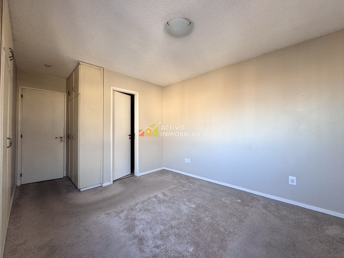 Apartamento ID.424 - Alquiler apartamento 3 dormitorios + garaje Doble- Pocitos