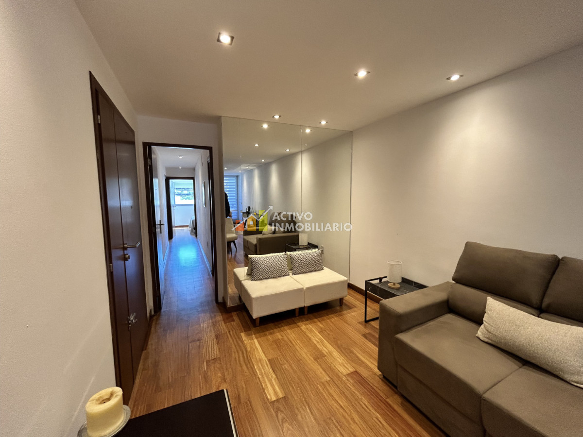 Apartamento ID.474 - Venta Apartamento 2 Dormitorios, Balcón y Garage - Punta Carretas 