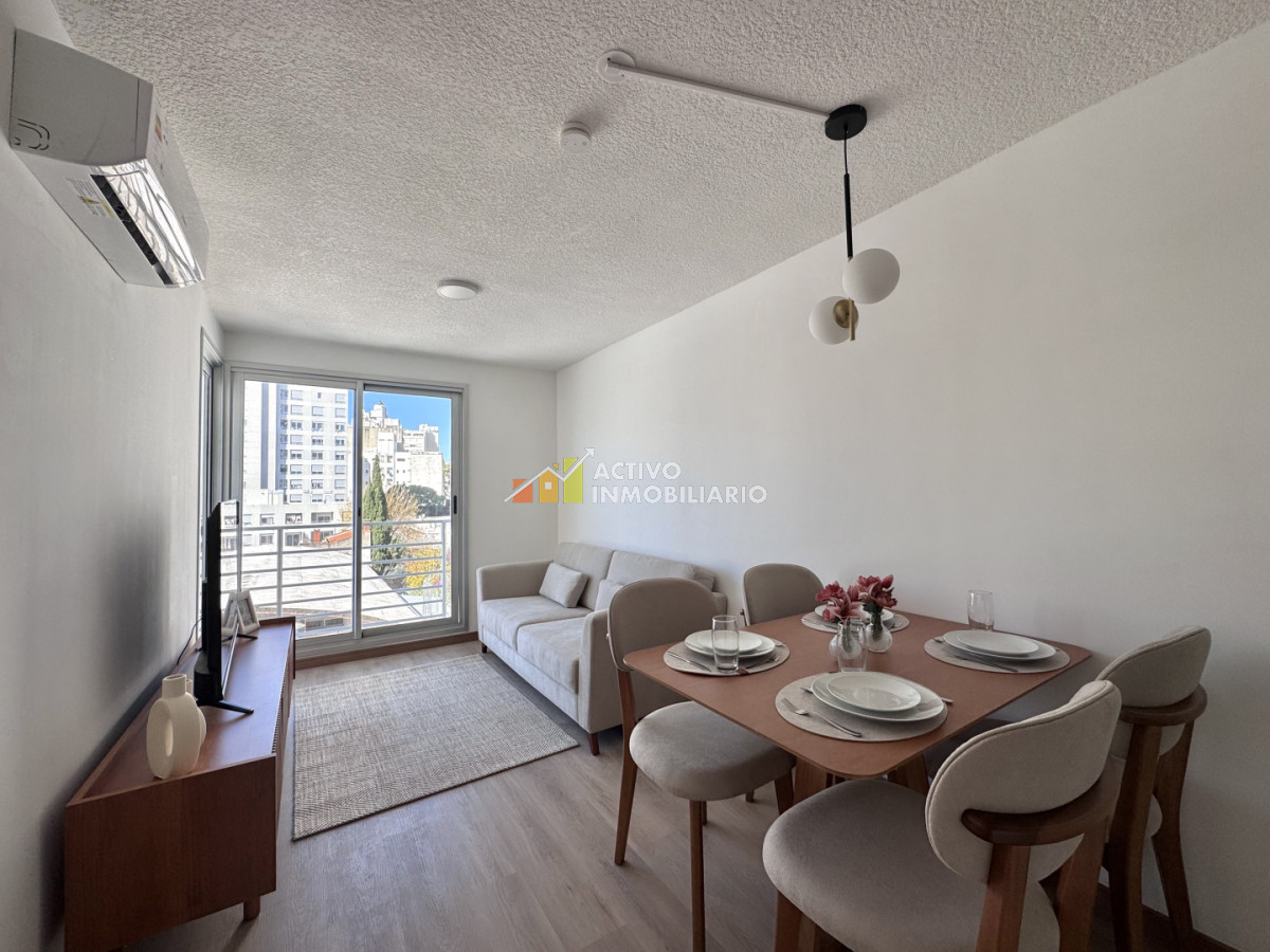 Apartamento ID.566 - Alquiler apartamento amoblado 1 dormitorio + balcón + garage - Tres Cruces