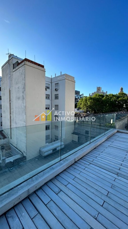 Apartamento ID.111 - Venta apartamento 2 dormitorios + terraza con parrillero + garaje - Barrio Sur 