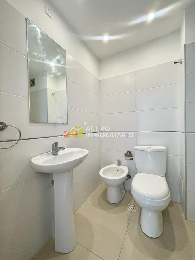 Apartamento ID.78 - Alquiler  2 dormitorios + balcón - Reducto
