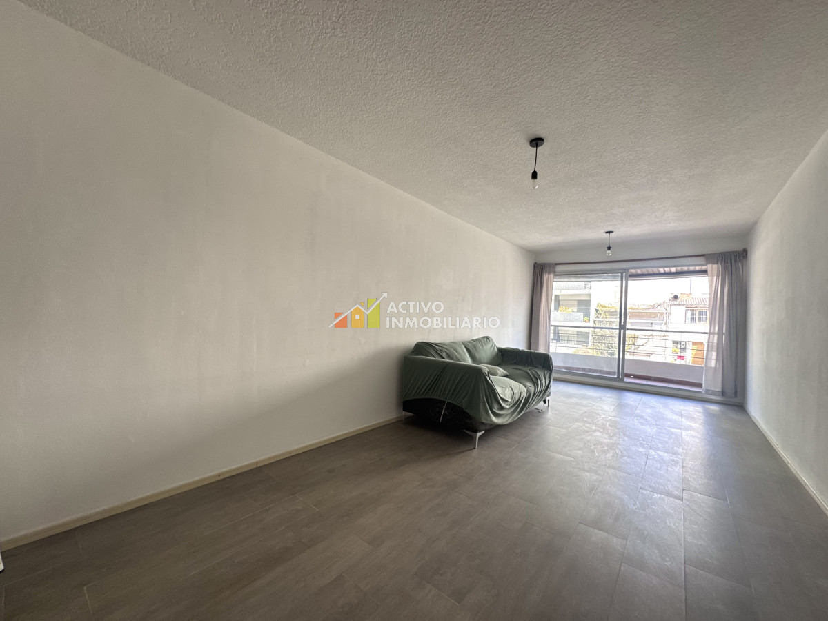 Apartamento ID.444 - Alquiler Monoambiente con Balcón - Punta Carretas 