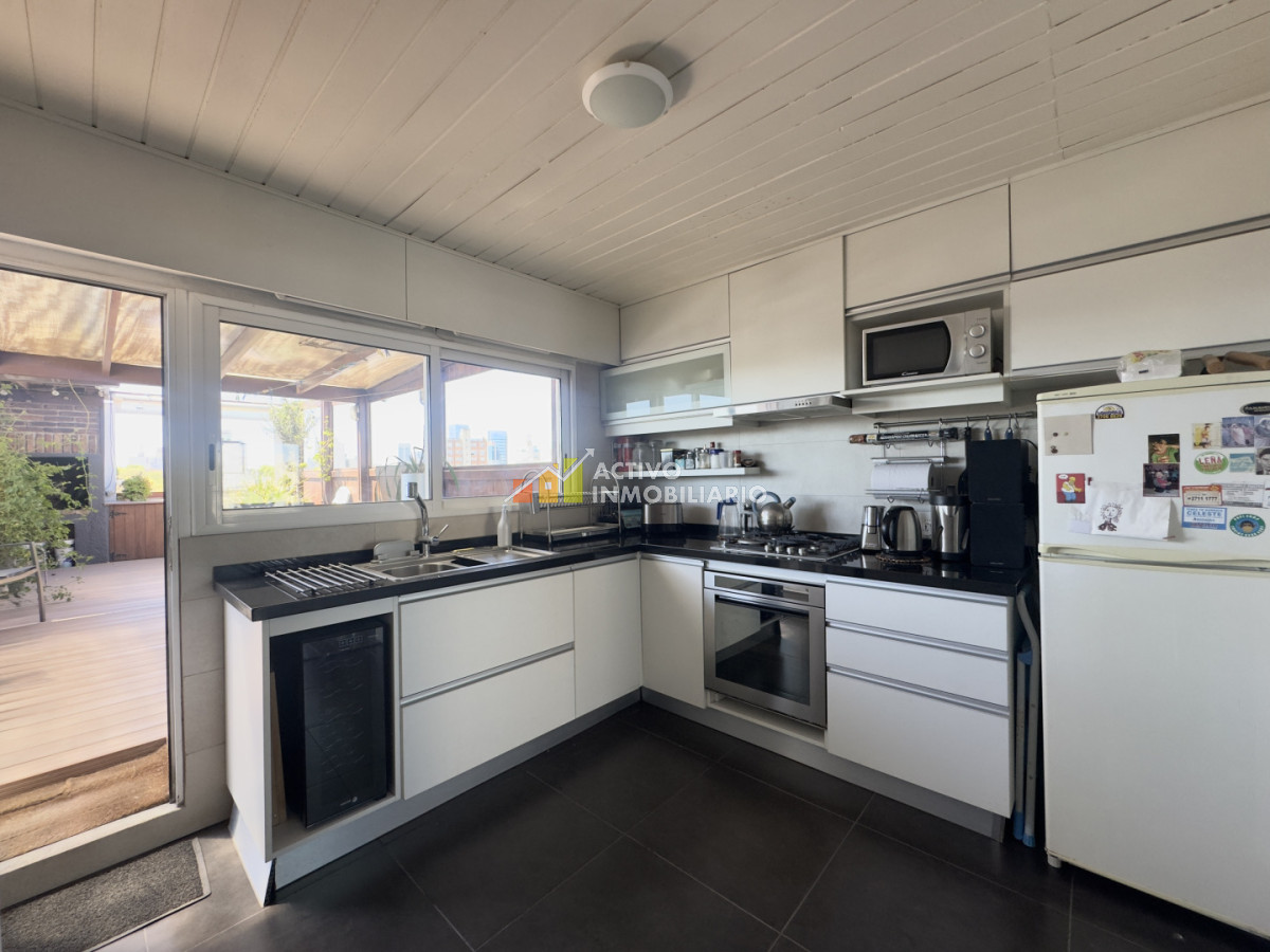 Apartamento ID.472 - Venta Penthouse 1 Dormitorio - Terraza con Parrillero garaje -Pocitos