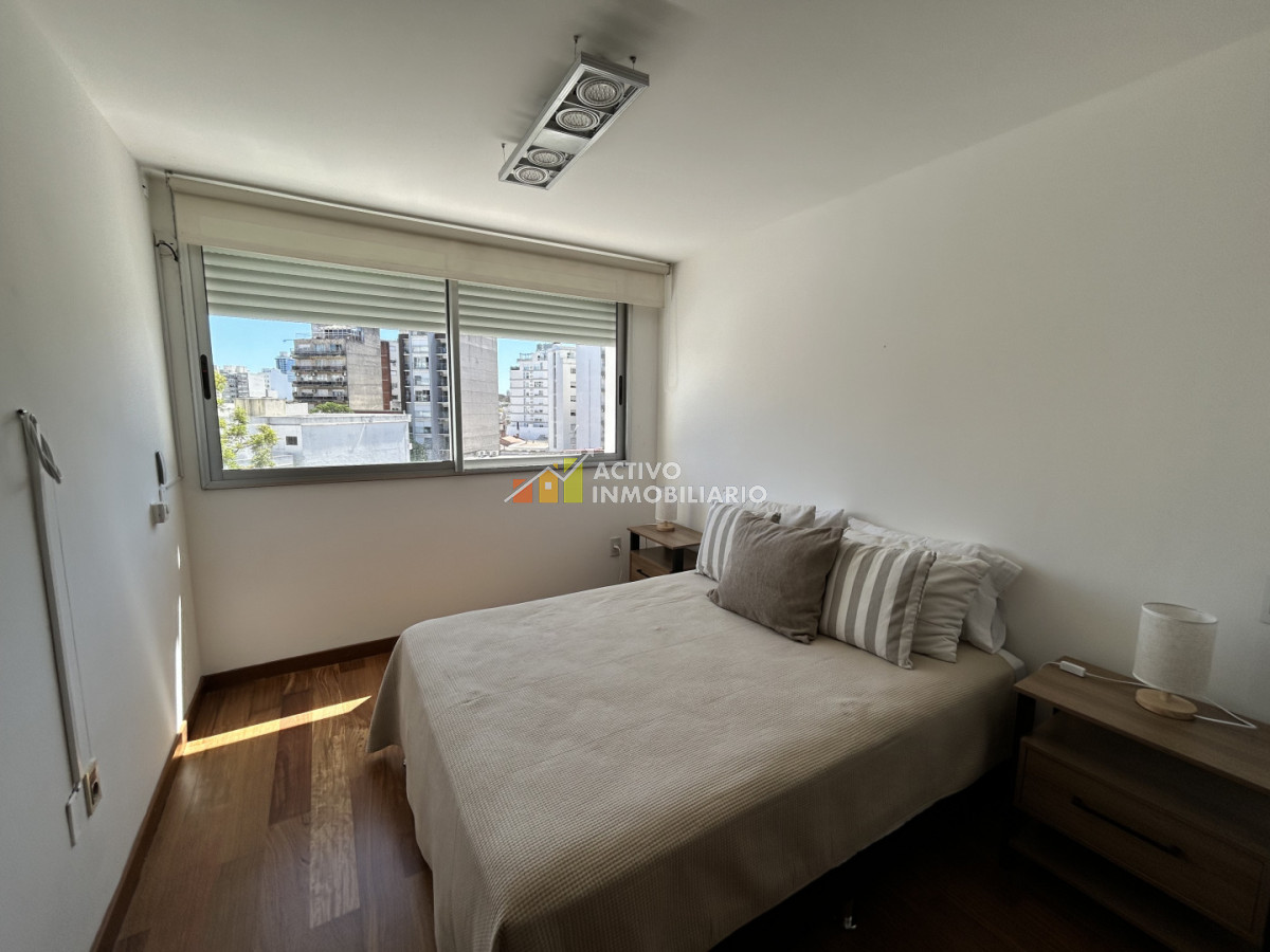 Apartamento ID.474 - Venta Apartamento 2 Dormitorios, Balcón y Garage - Punta Carretas 
