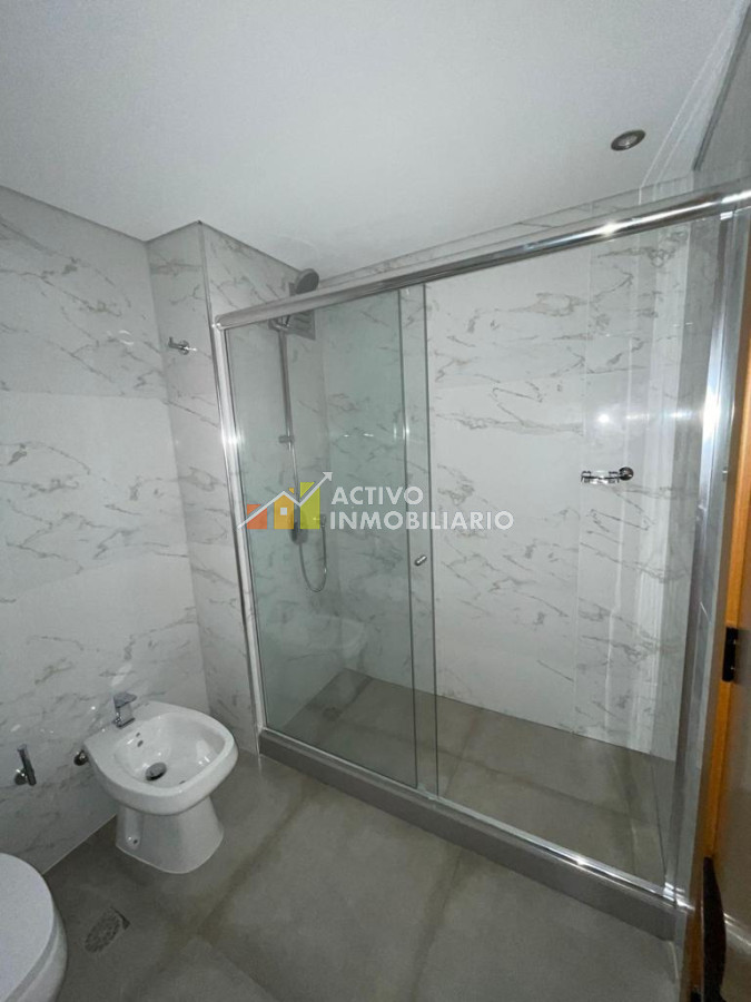 Apartamento ID.100 - Alquiler Amoblado 1 Dormitorio + balcón +Patio