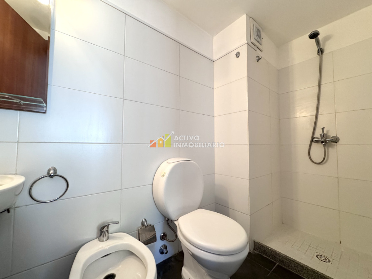 Apartamento ID.358 - Venta apartamento 1 dormitorio + patio + garaje + box - Pocitos 