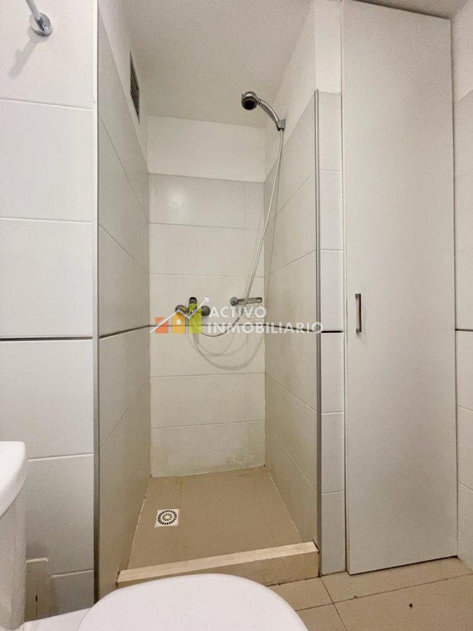 Apartamento ID.78 - Alquiler  2 dormitorios + balcón - Reducto