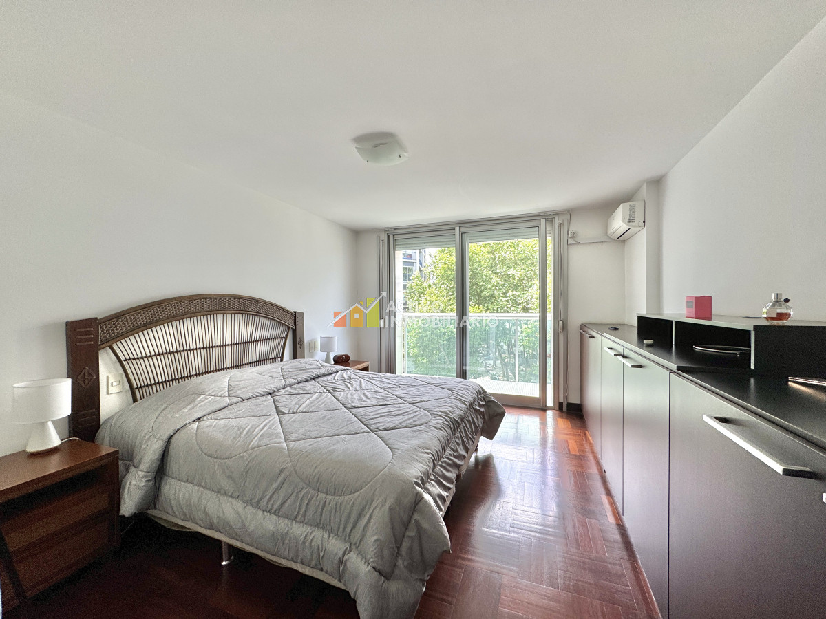 Apartamento ID.307 - Venta apartamento 3 dormitorios mas servicio mas garaje 