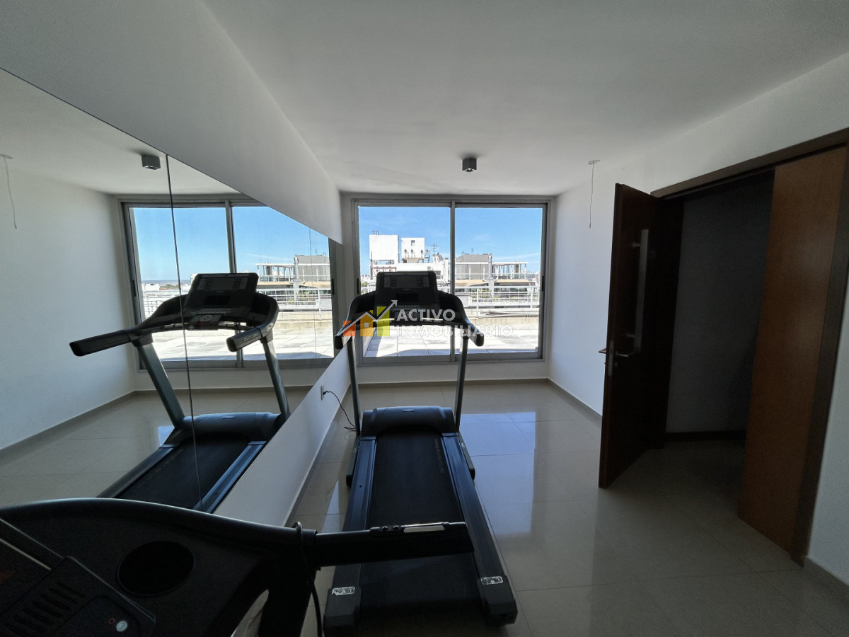 Apartamento ID.474 - Venta Apartamento 2 Dormitorios, Balcón y Garage - Punta Carretas 