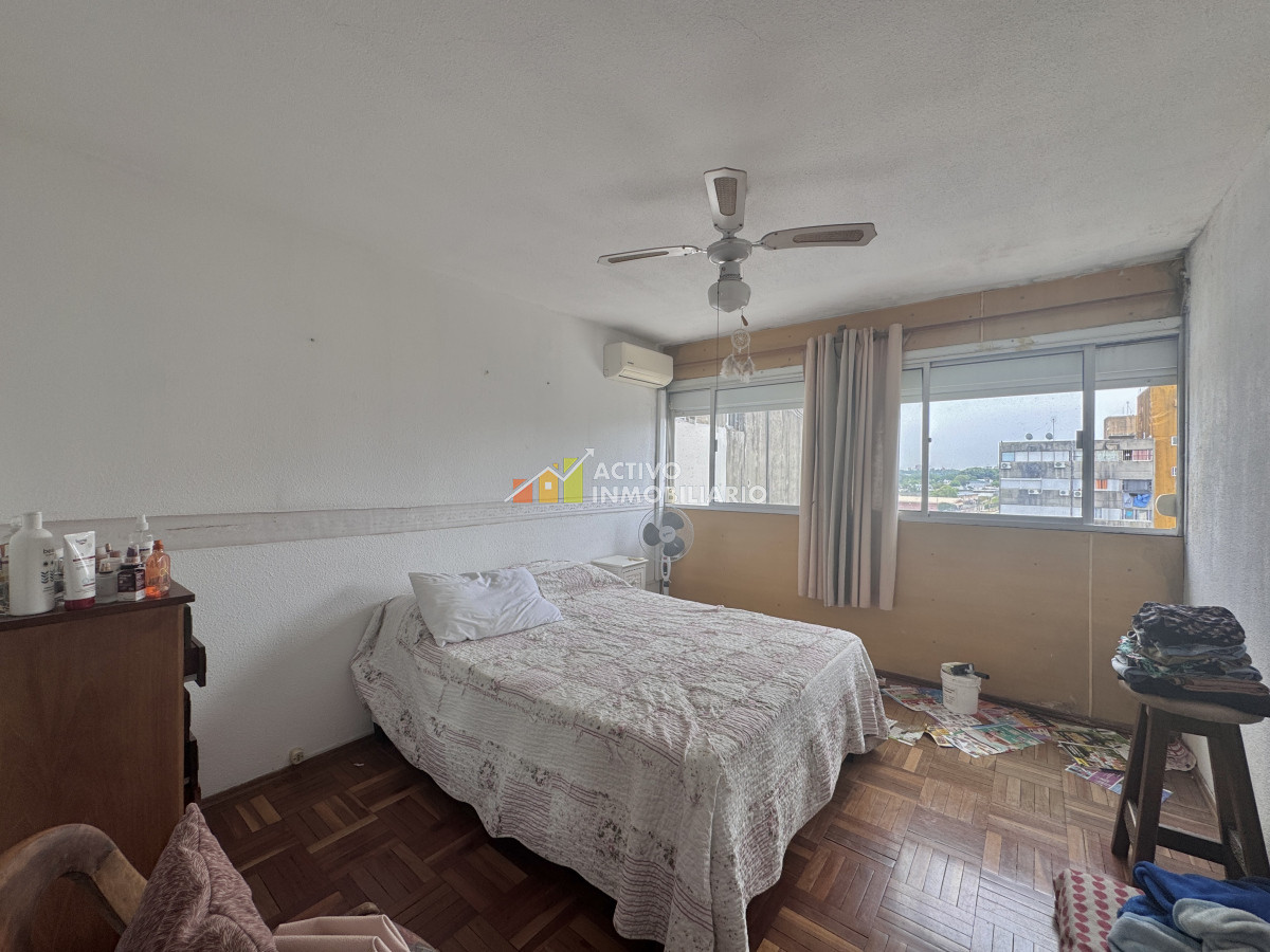Apartamento ID.369 - Venta 3 dormitorios 1 baño + estacionamiento