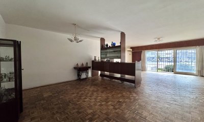 Venta apartamento 3 dormitorios + patio + garaje - Pocitos