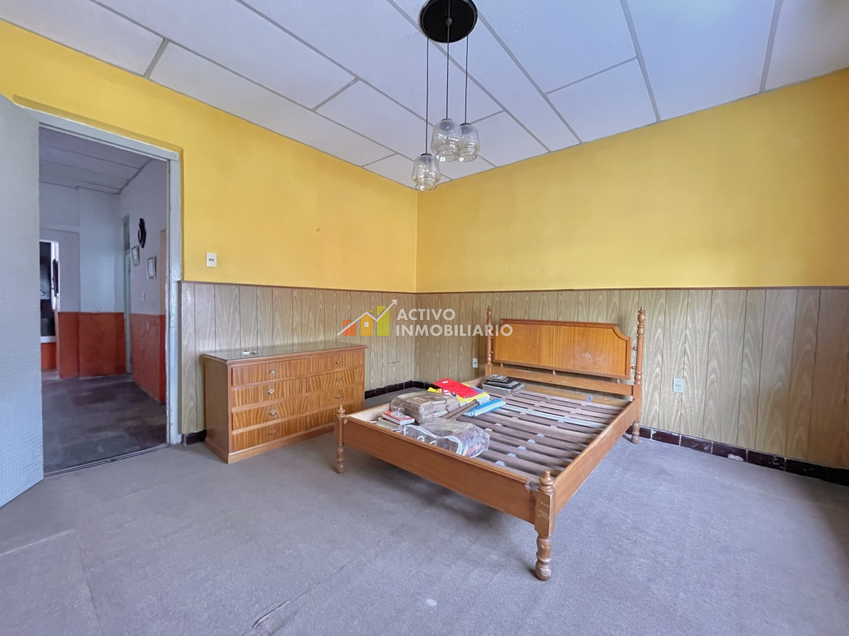 Casa ID.91 - Bajó de precio! Venta casa para dos familias + patio y barbacoa - Cerro 