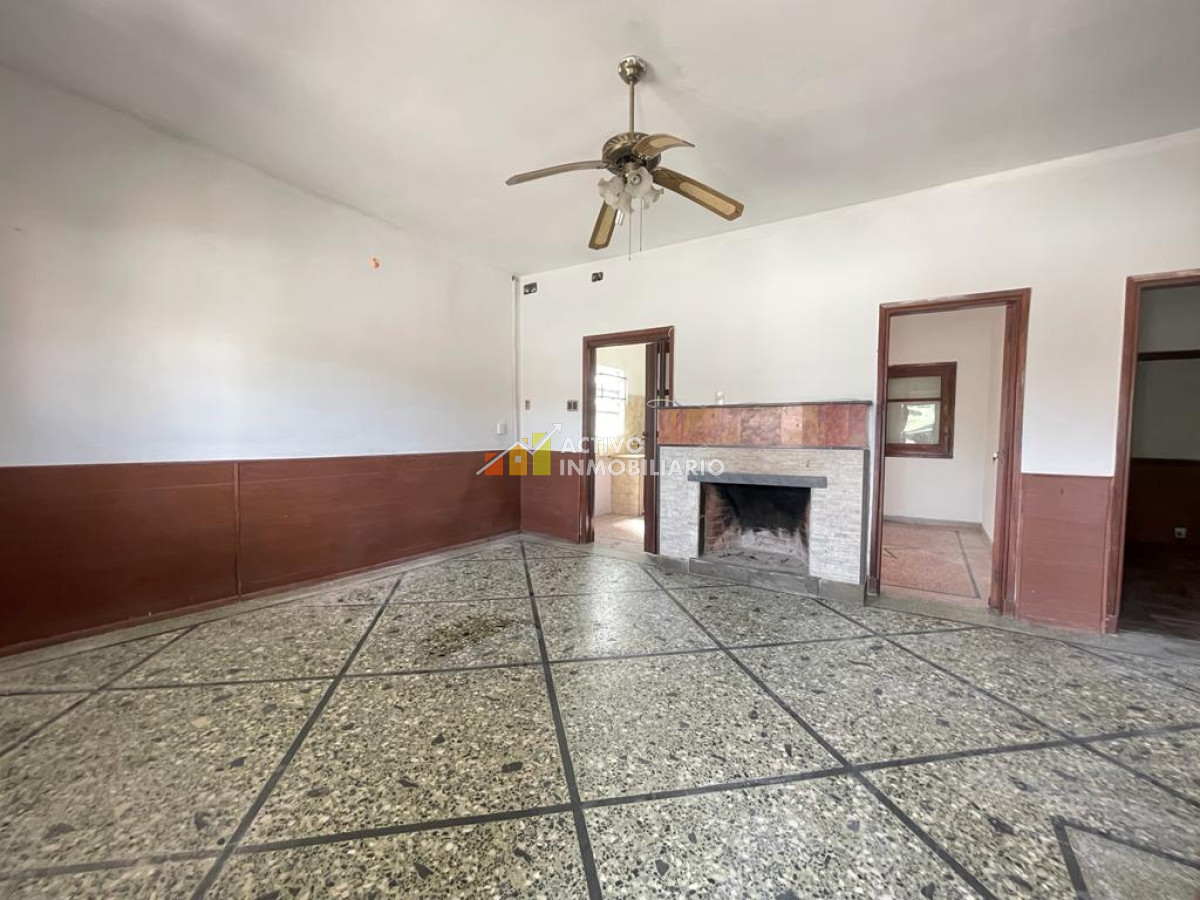 Casa ID.125 - Venta Excepcional propiedad en la zona mas linda del cerro !!