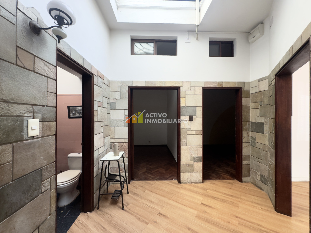 Casa ID.469 - Venta casa 3 dormitorios con garaje-Punta Carretas