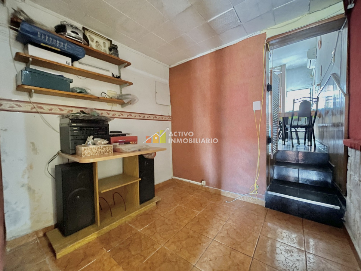 Casa ID.91 - Bajó de precio! Venta casa para dos familias + patio y barbacoa - Cerro 