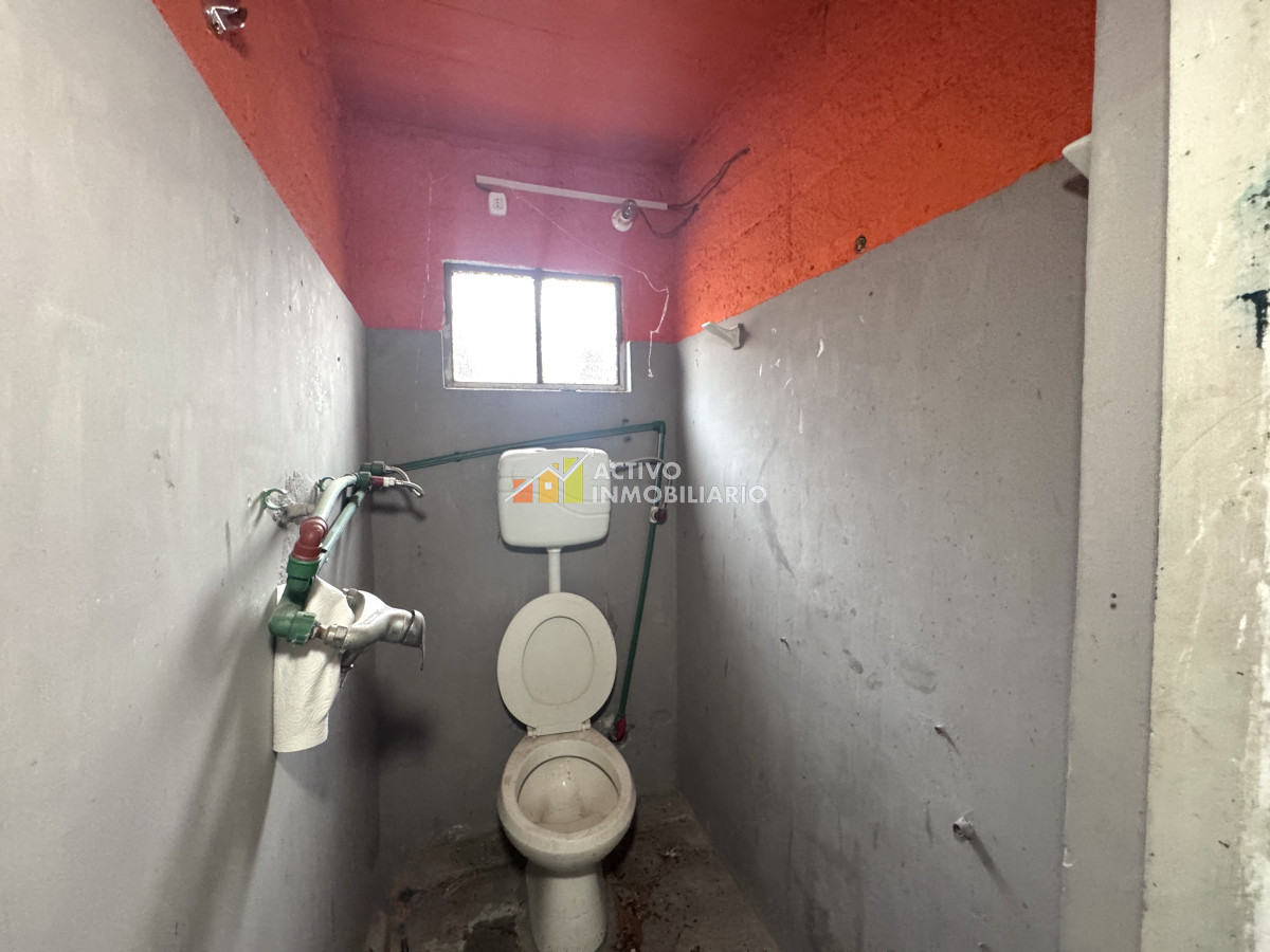 Casa ID.399 - Venta 2 Casas Con Patio, Padrón Único 399mts 