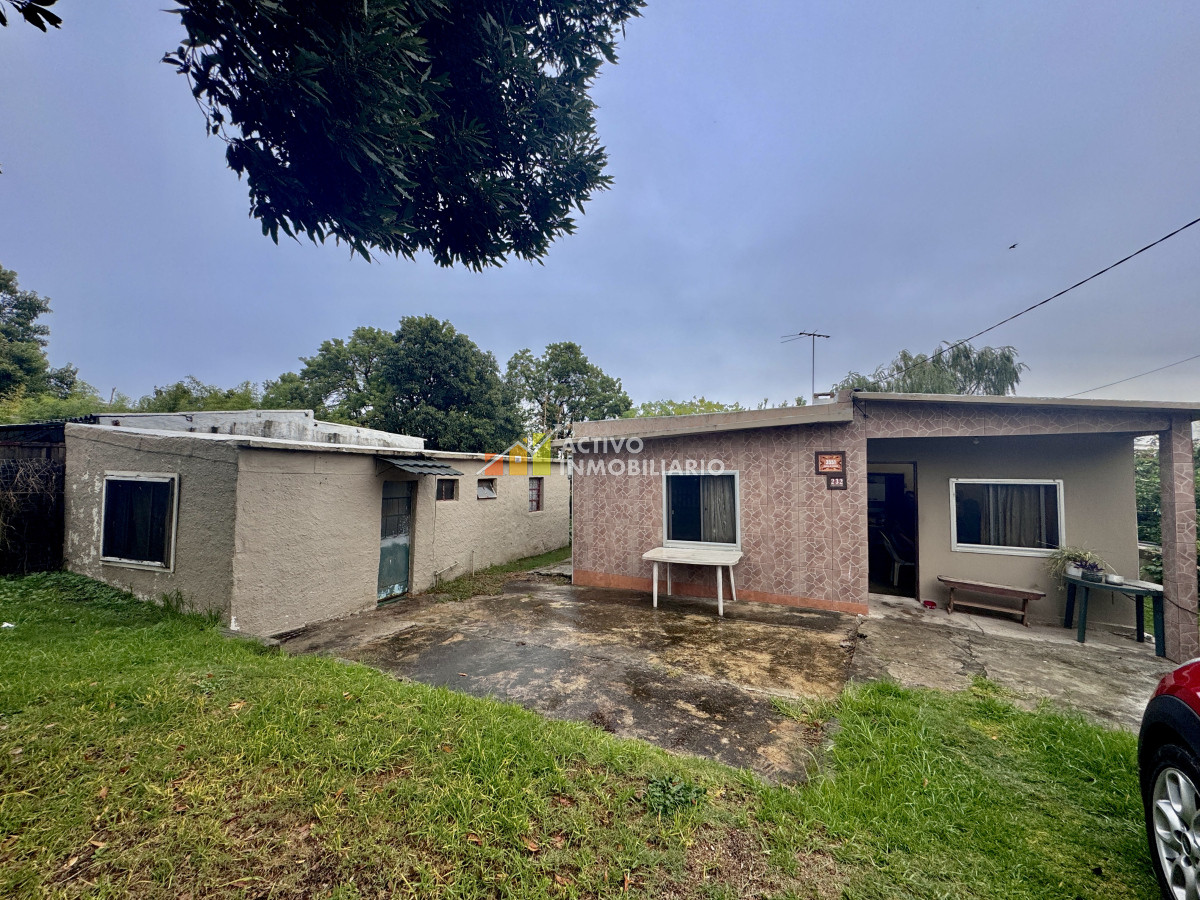 Casa ID.399 - Venta 2 Casas Con Patio, Padrón Único 399mts 