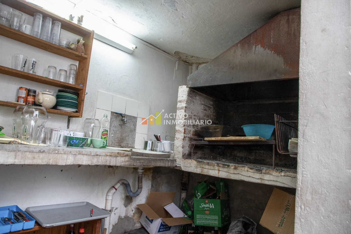 Casa ID.235 - Venta casa de altos de dos plantas 331mts a reciclar - Centro 