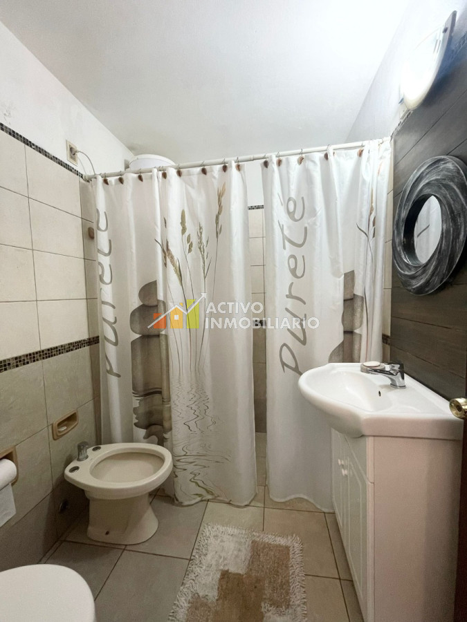 Casa ID.41 - Venta Casa 2 Dormitorios + Estudio + Garaje - Buceo 