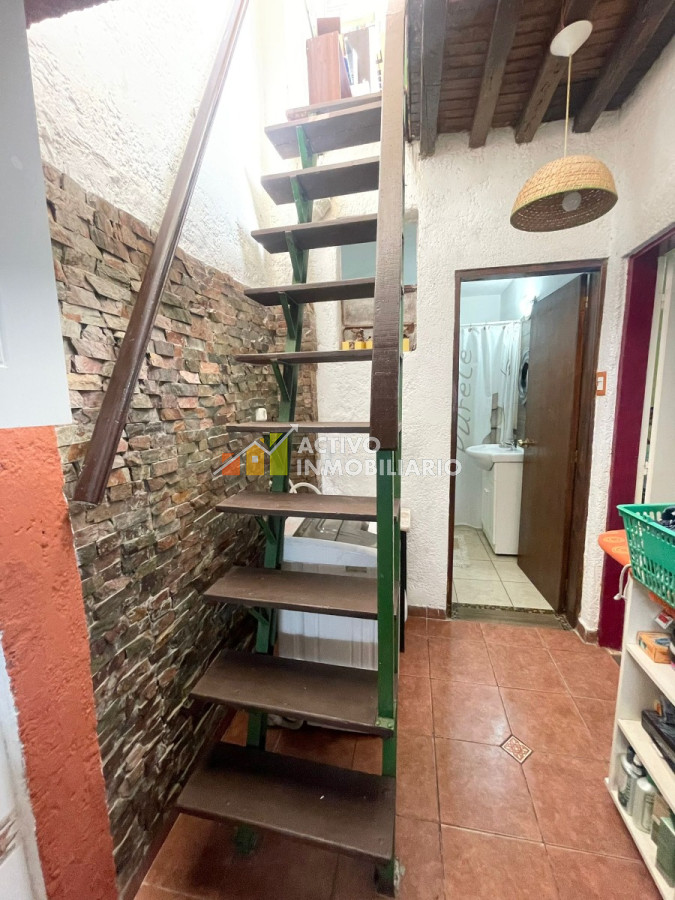 Casa ID.41 - Venta Casa 2 Dormitorios + Estudio + Garaje - Buceo 