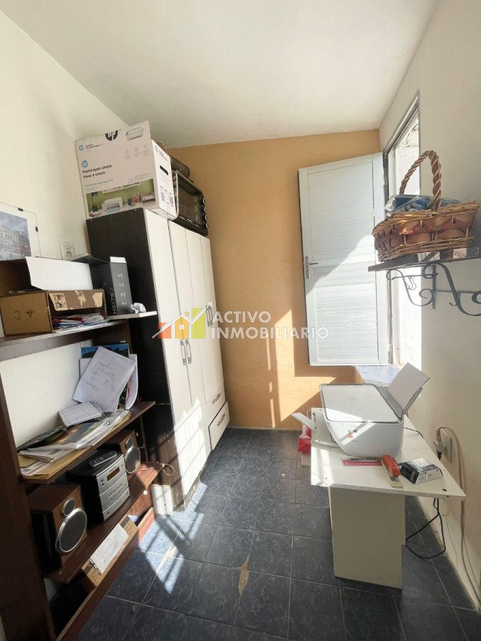 Casa ID.41 - Venta Casa 2 Dormitorios + Estudio + Garaje - Buceo 