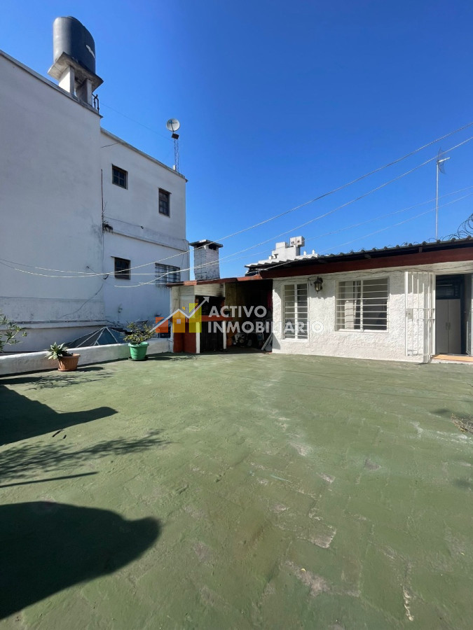 Casa ID.41 - Venta Casa 2 Dormitorios + Estudio + Garaje - Buceo 