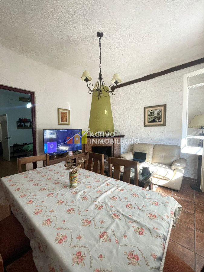 Casa ID.41 - Venta Casa 2 Dormitorios + Estudio + Garaje - Buceo 