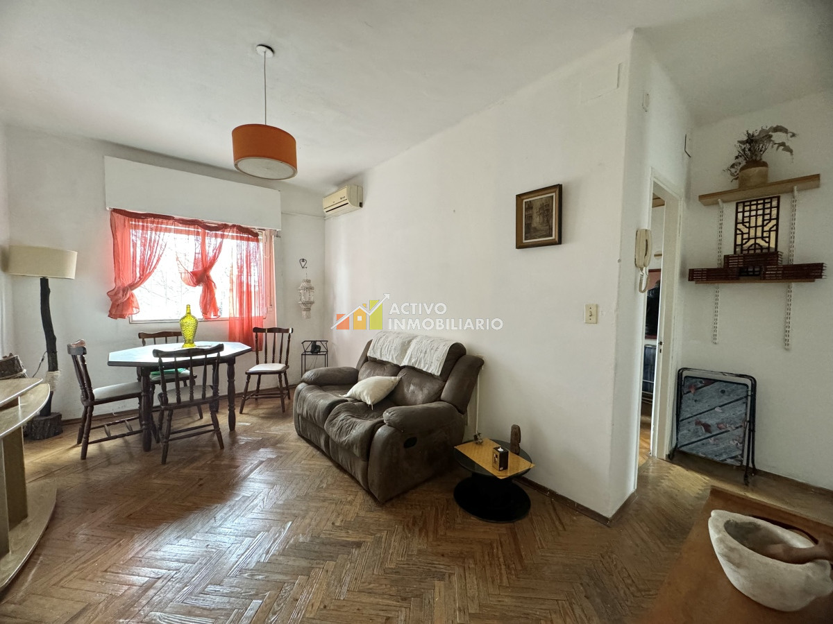 Casa ID.253 - Venta Casa de Altos 2 dormitorios + patio con parrillero - Villa Dolores 