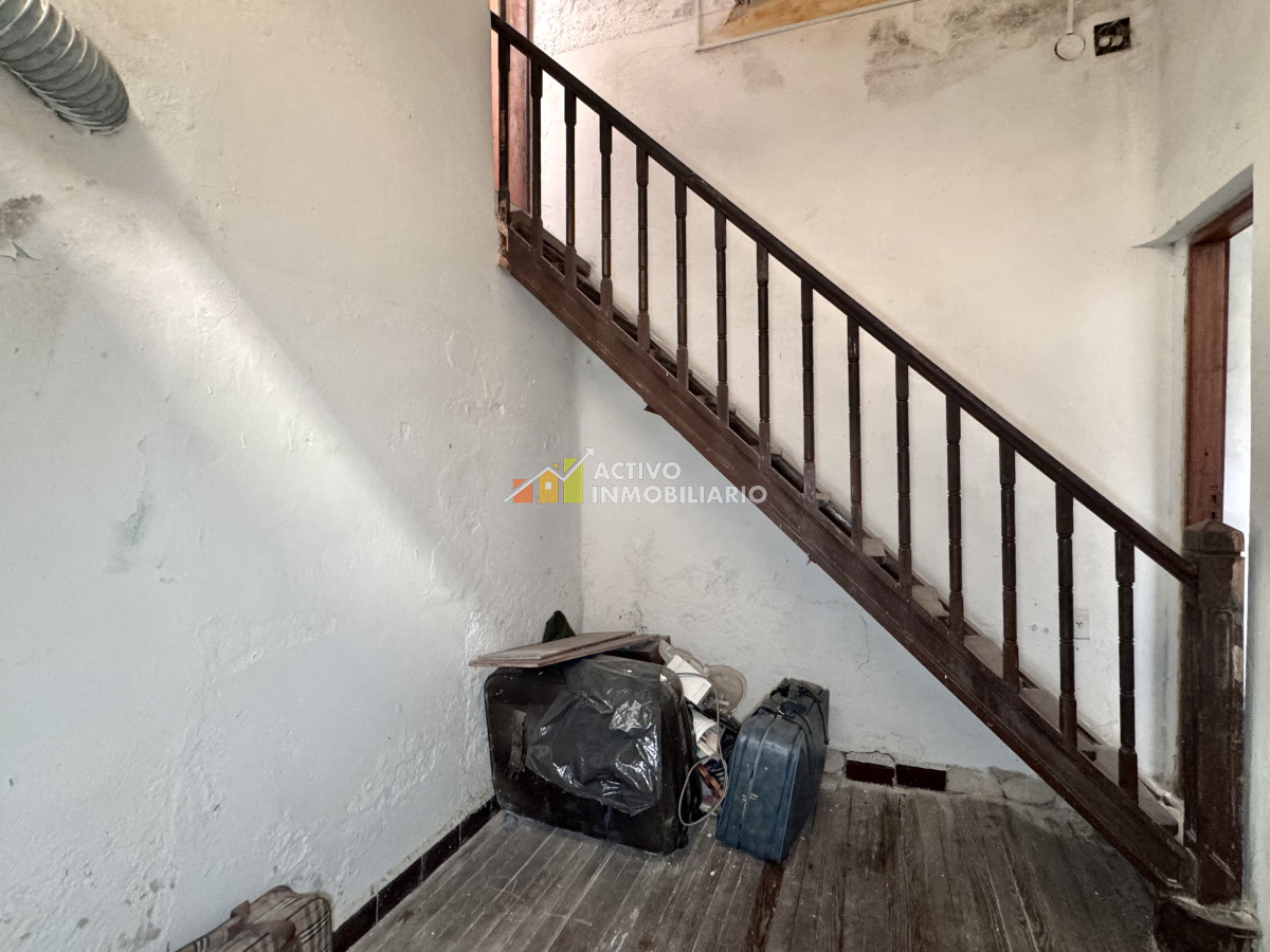 Casa ID.461 - Venta casa 5 dormitorios + patio - Punta Carretas