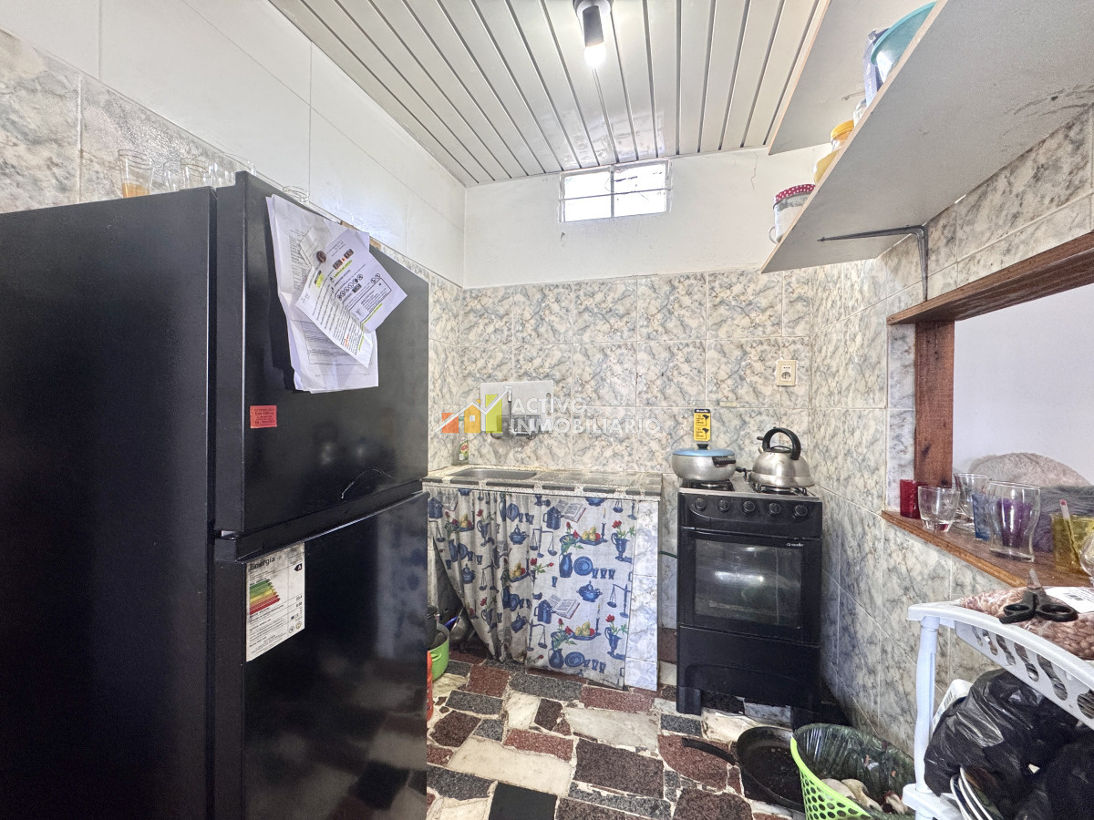 Casa ID.360 - Venta 2 casas en padrón único de 600mts y cochera - Maroñas 