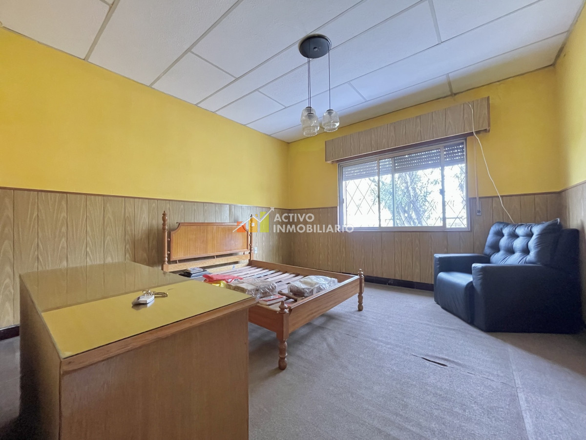 Casa ID.91 - Bajó de precio! Venta casa para dos familias + patio y barbacoa - Cerro 