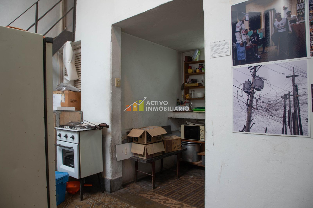 Casa ID.235 - Venta casa de altos de dos plantas 331mts a reciclar - Centro 