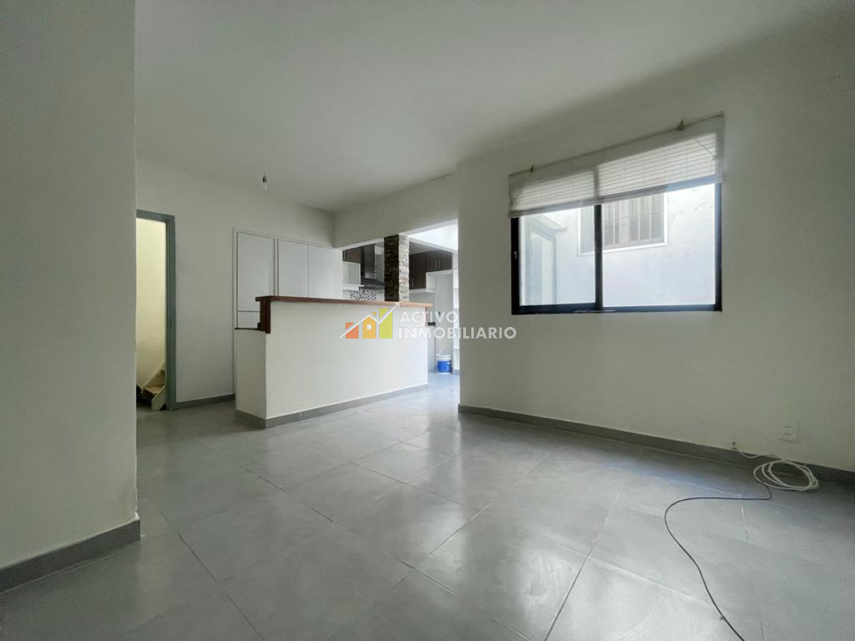 Casa ID.130 - Casa reciclada con renta 3 dormitorios + patio + azotea - La blanqueada 