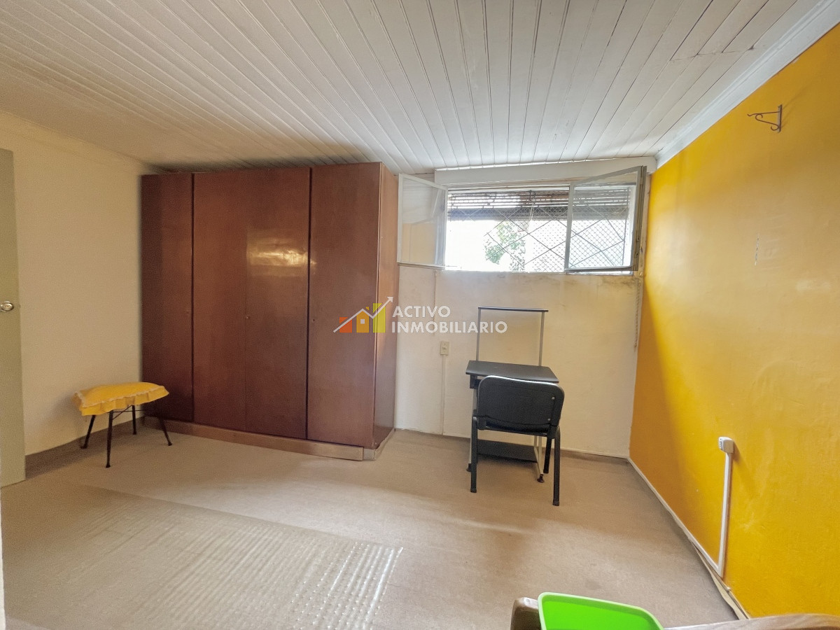 Casa ID.91 - Bajó de precio! Venta casa para dos familias + patio y barbacoa - Cerro 