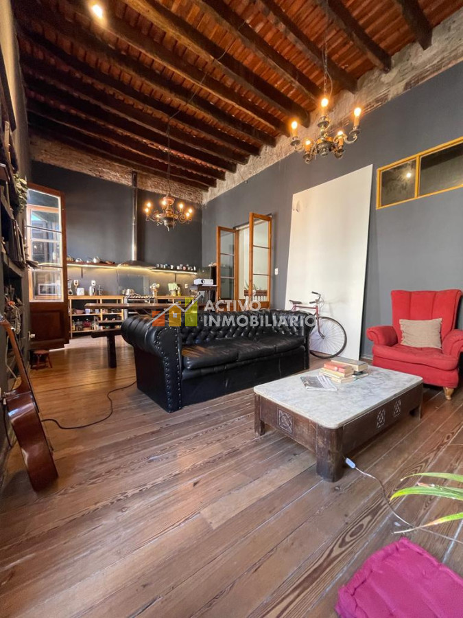 Casa ID.72 - Venta co-living 6 dormitorios + azotea transitable - Ciudad Vieja 