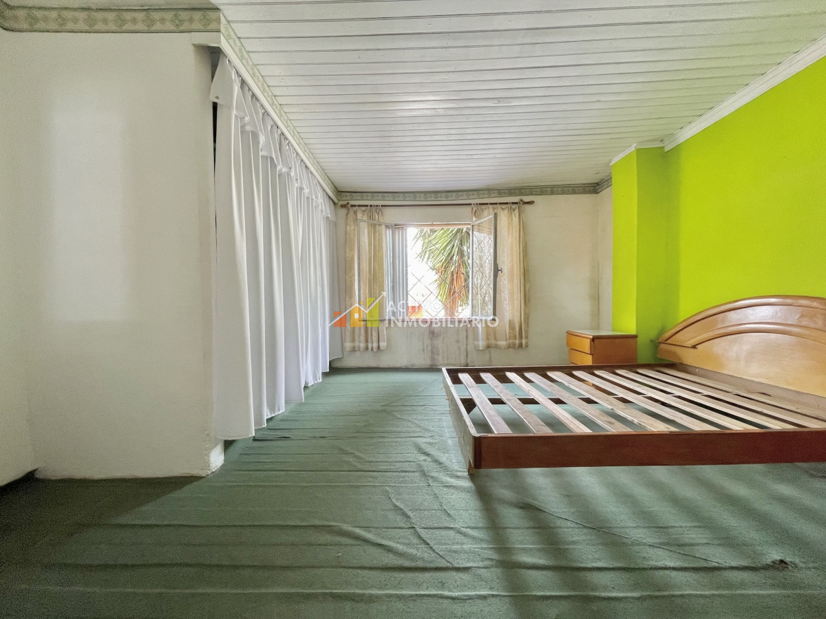 Casa ID.91 - Bajó de precio! Venta casa para dos familias + patio y barbacoa - Cerro 