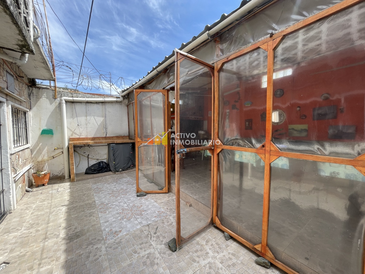 Casa ID.91 - Bajó de precio! Venta casa para dos familias + patio y barbacoa - Cerro 