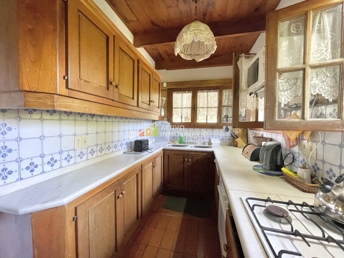 Casa ID.162 - Venta Chalet 5 dormitorios + barbacoa - Punta Del Este 