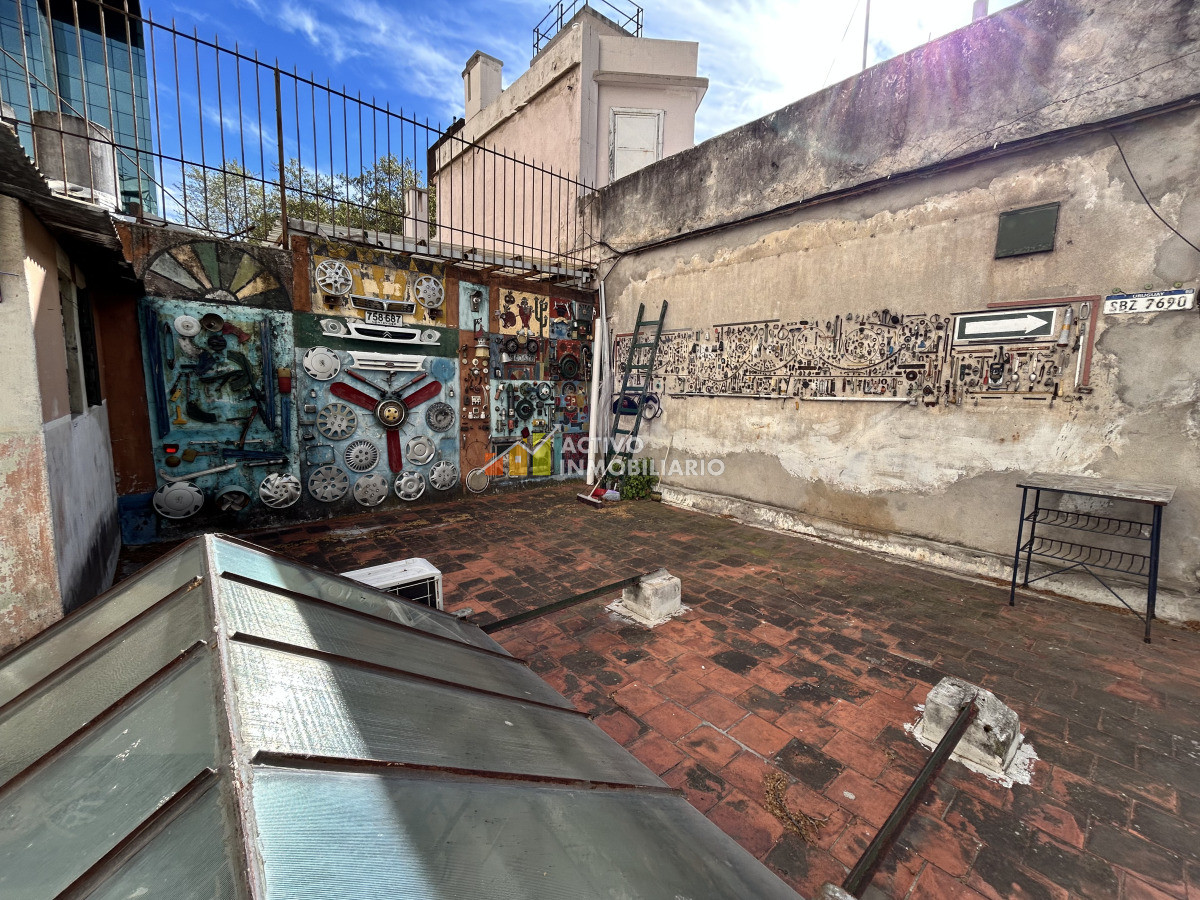 Casa ID.469 - Venta casa 3 dormitorios con garaje-Punta Carretas