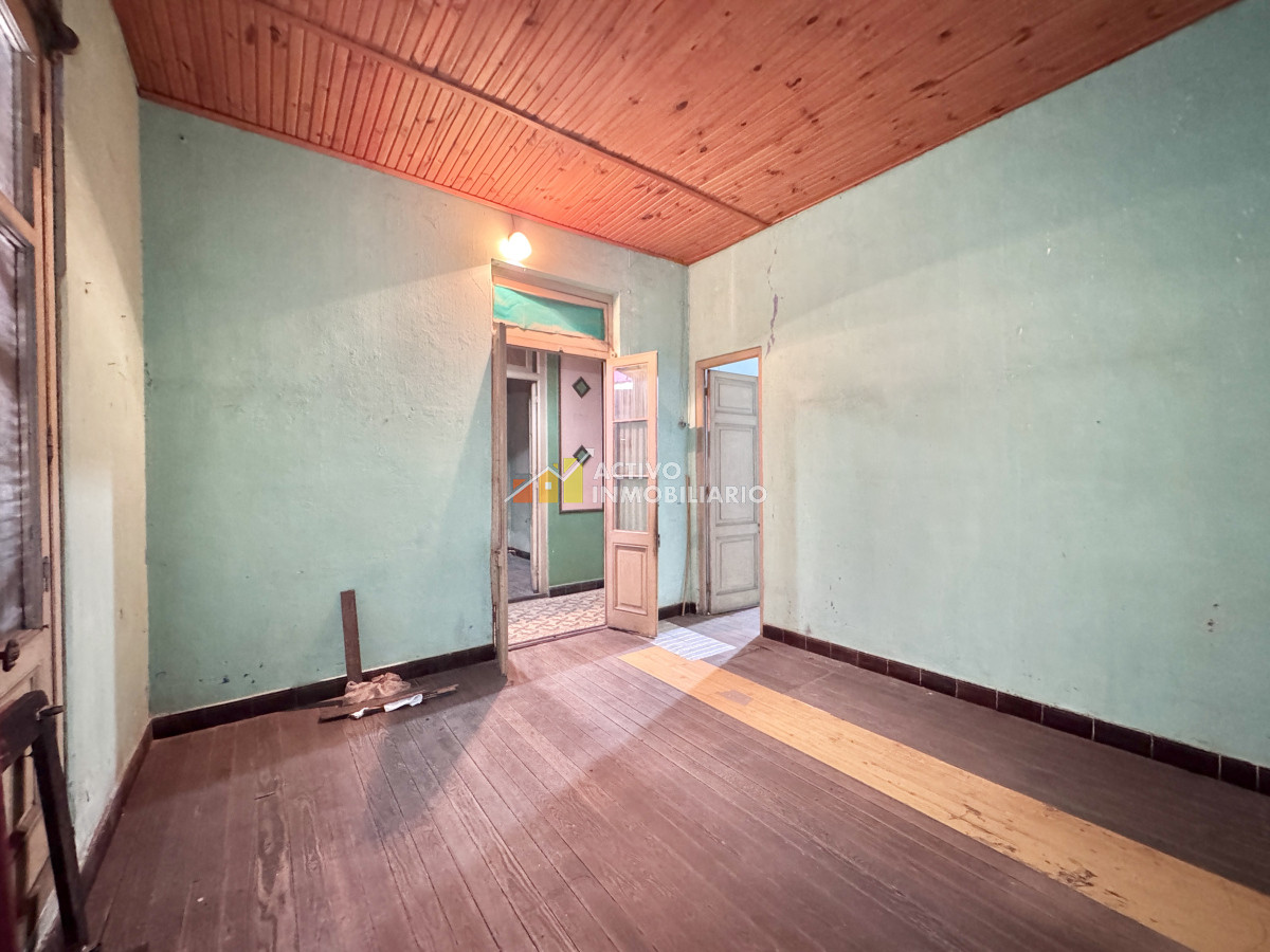 Casa ID.409 - Venta casa a reciclar padrón único - Brazo Oriental 