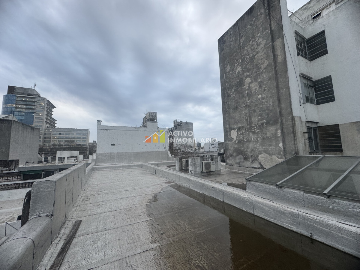 Casa ID.235 - Venta casa de altos de dos plantas 331mts a reciclar - Centro 