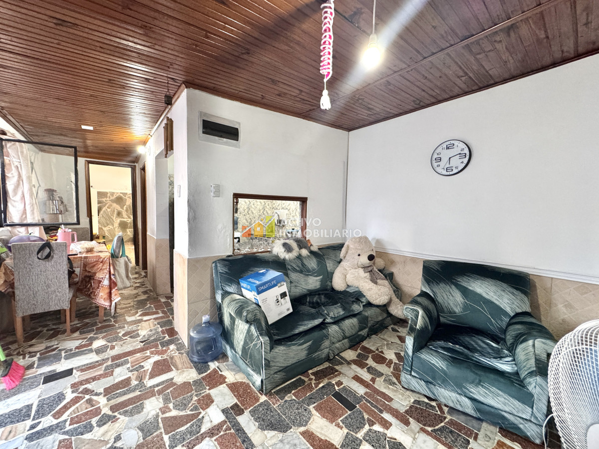 Casa ID.360 - Venta 2 casas en padrón único de 600mts y cochera - Maroñas 