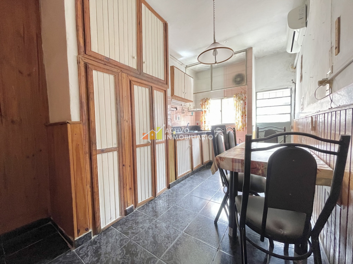 Casa ID.91 - Bajó de precio! Venta casa para dos familias + patio y barbacoa - Cerro 