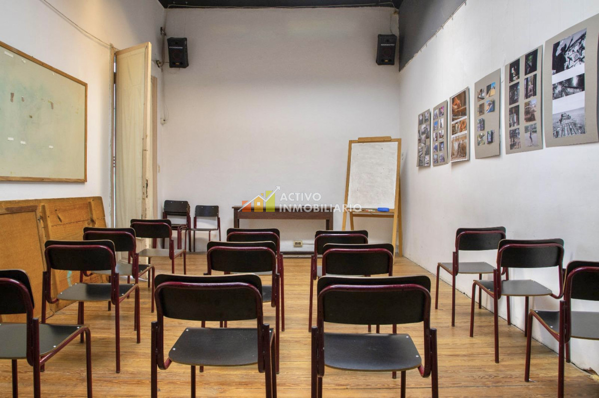 Casa ID.235 - Venta casa de altos de dos plantas 331mts a reciclar - Centro 